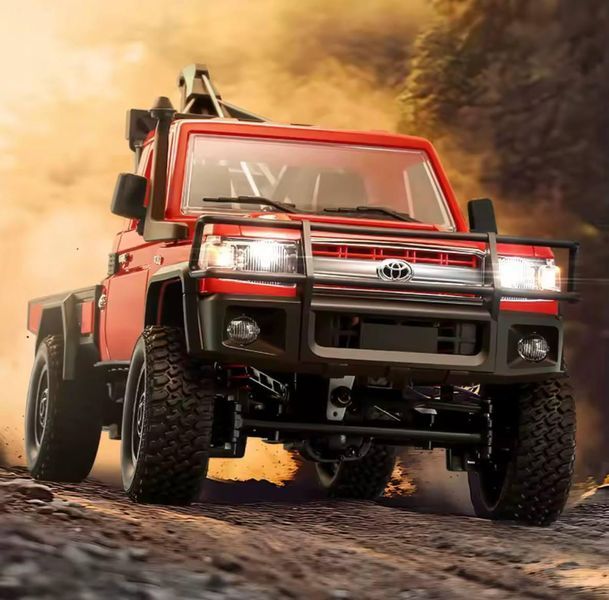 Машинка на радіокеруванні Toyota,з рухомою лебідкою, масштаб 1:12, MN-82, червона 9976(6) фото