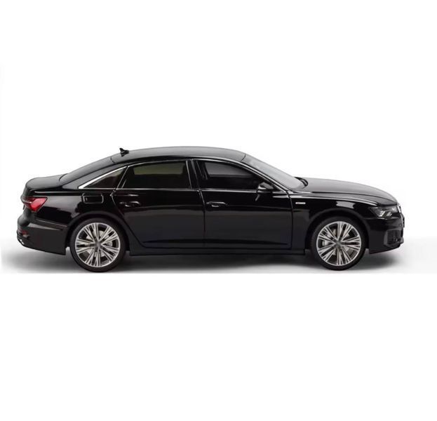 Машинка Audi RS 7 металева, масштаб 1:18, з пультом ,колекційна, black 11222 фото